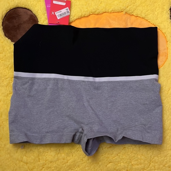 Spanx black band boy short - Picture 2 of 3